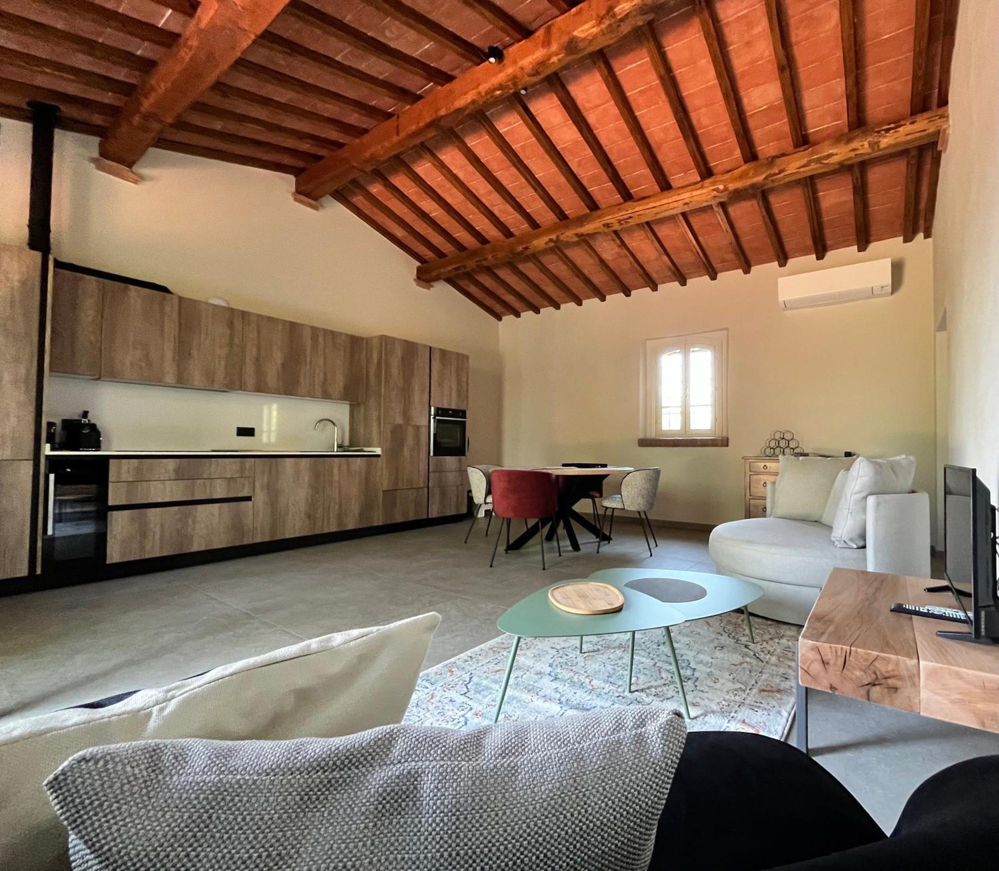 Podere Fignano, Holiday Home - Apartments Fully Renovated 2024 Монтайоне Екстериор снимка