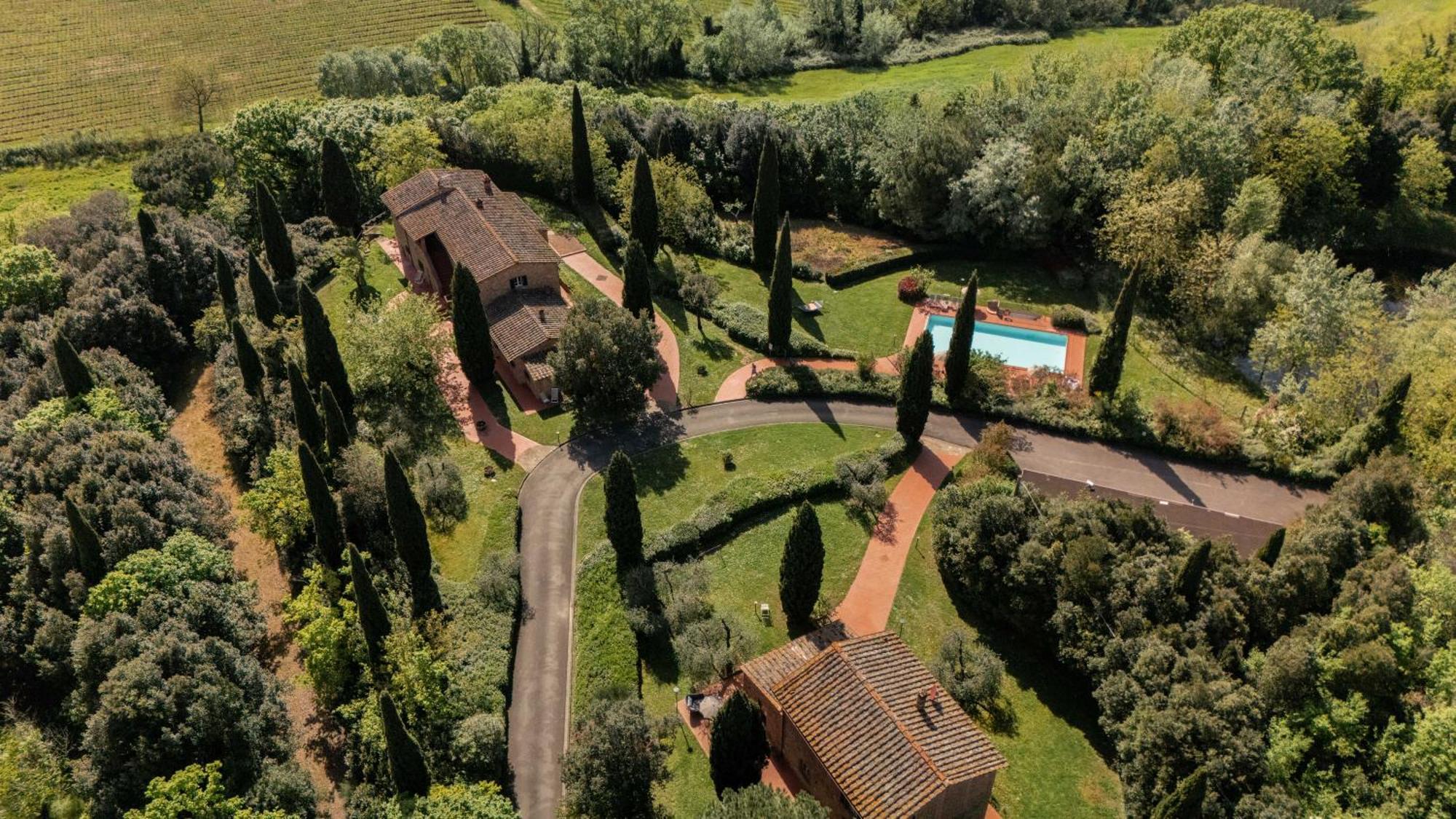 Podere Fignano, Holiday Home - Apartments Fully Renovated 2024 Монтайоне Екстериор снимка
