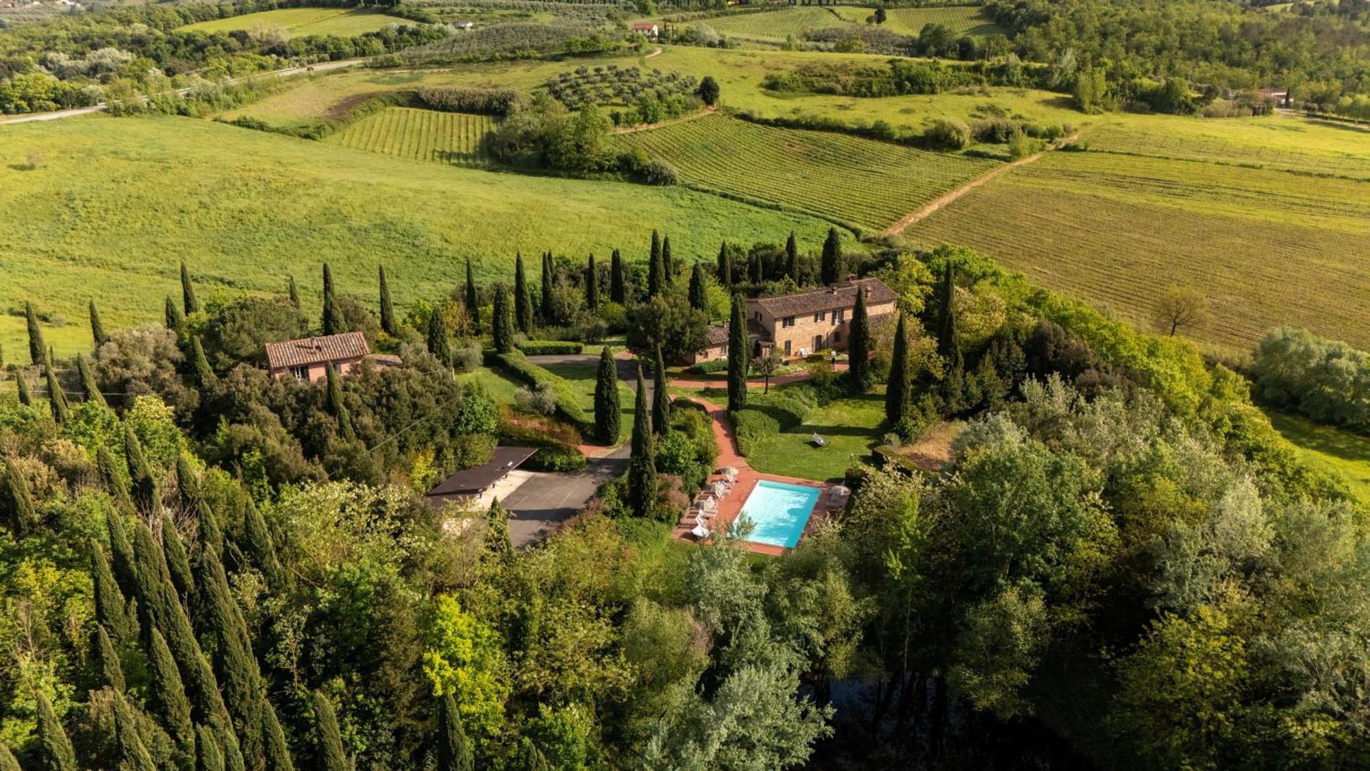 Podere Fignano, Holiday Home - Apartments Fully Renovated 2024 Монтайоне Екстериор снимка