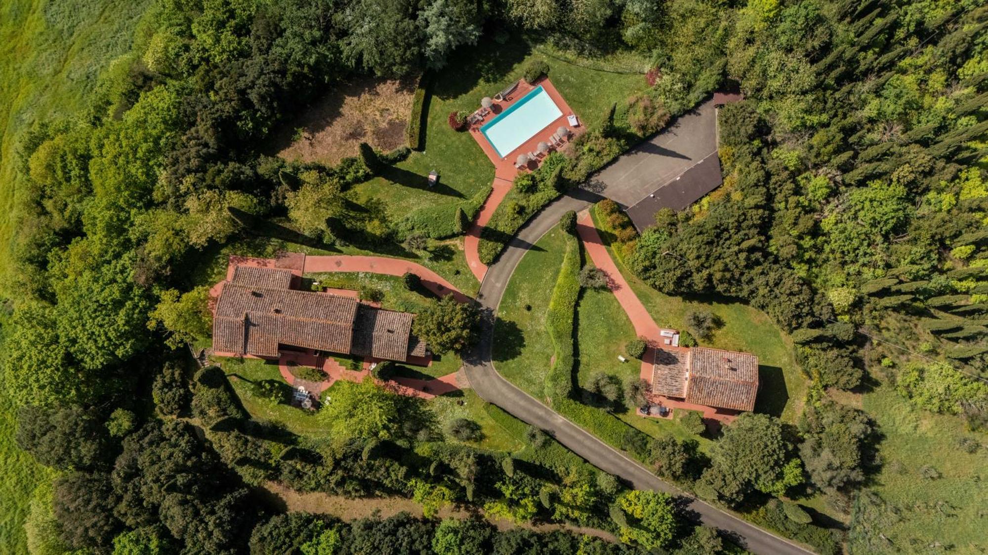 Podere Fignano, Holiday Home - Apartments Fully Renovated 2024 Монтайоне Екстериор снимка